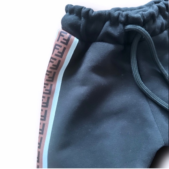 Brand New 3M-12M Baby Set - Picture 2 of 2